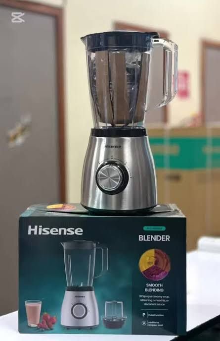 Hisense 2-in-1 Blender and Grinder H1STBWES2A, model H1STBWES2A, on display at BrianHub Electronics